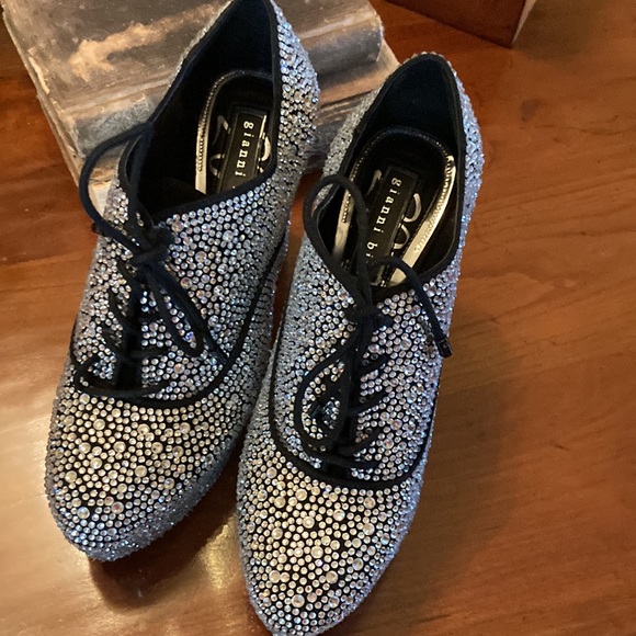 Gianni Bini 20th Anniversary Collection Keevie Bling Rhinestone Platform Shoes - Picture 10 of 11